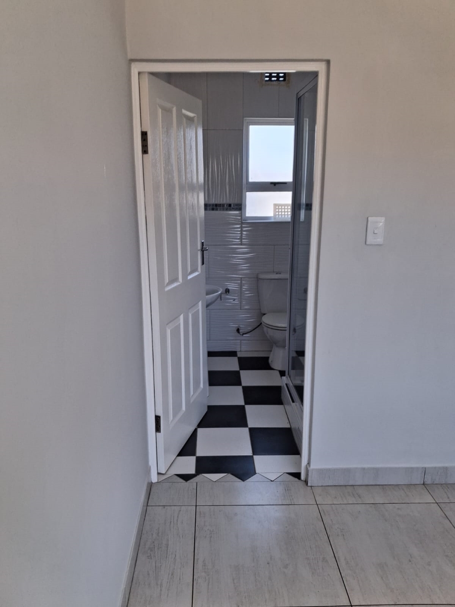 To Let 3 Bedroom Property for Rent in Gonubie Eastern Cape